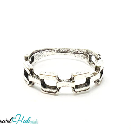 ⛓️ Silver Rectangle Chain Ring – Zinc Alloy · UK N · US 7 · Sculptural Link Motif · Brushed Silver Finish CA
