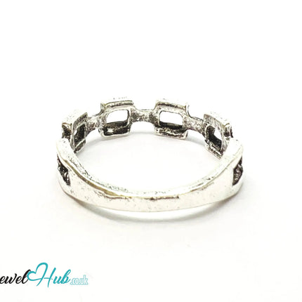 ⛓️ Silver Rectangle Chain Ring – Zinc Alloy · UK N · US 7 · Sculptural Link Motif · Brushed Silver Finish CA