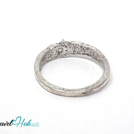 ⛓️ Silver Yin-Yang Balance Ring – Zinc Alloy · UK N · US 7 · Sculptural Taijitu Motif · Brushed Silver Finish CA