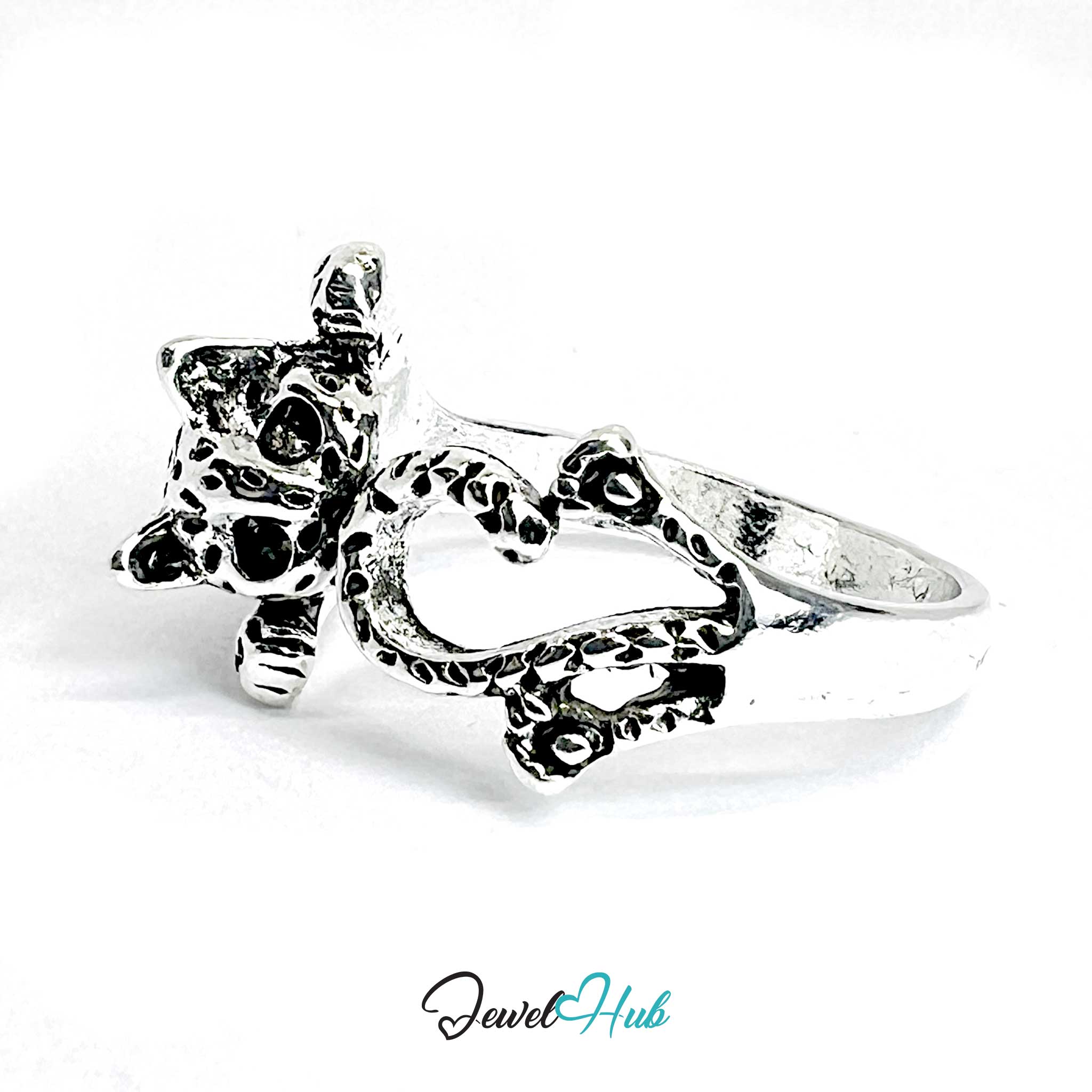 Zinc Alloy Silver‑Plated Punk Ring – Wild Cat Sculptural Symbolic Design