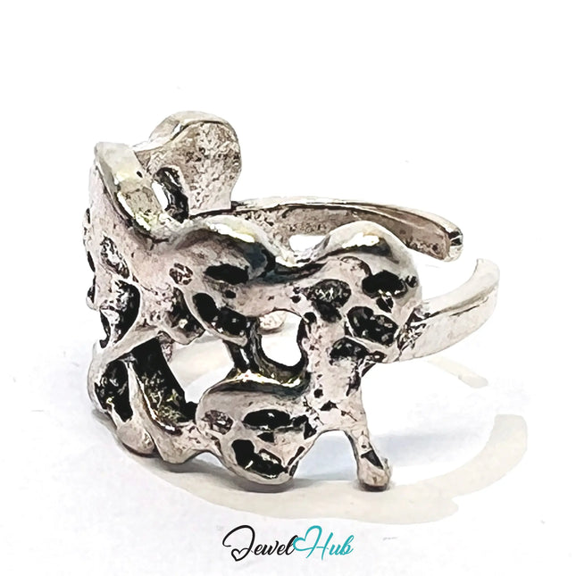 Silver Skull Pattern Punk Ring – Fixed Size K | 3.90g Sculptural Band of Rebellion & Identity CA