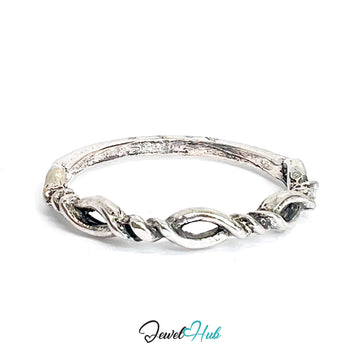Zinc Alloy Silver‑Plated Punk Ring – Twisted Open‑Loop Band