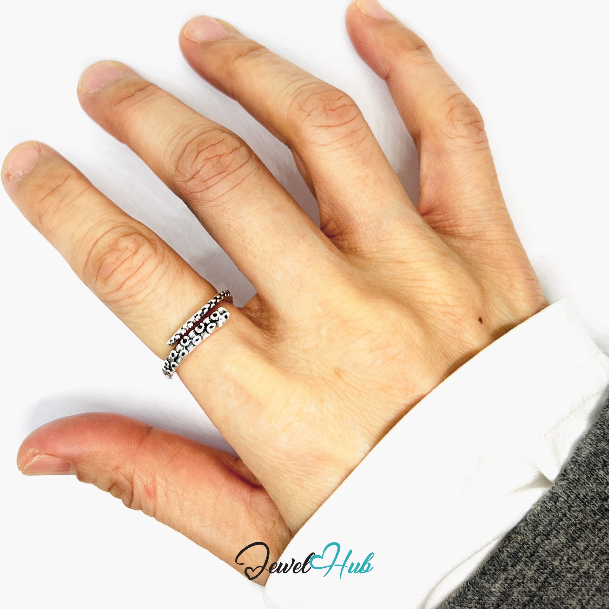 Zinc Alloy Silver‑Plated Punk Ring – Tentacle Texture Wrap Band