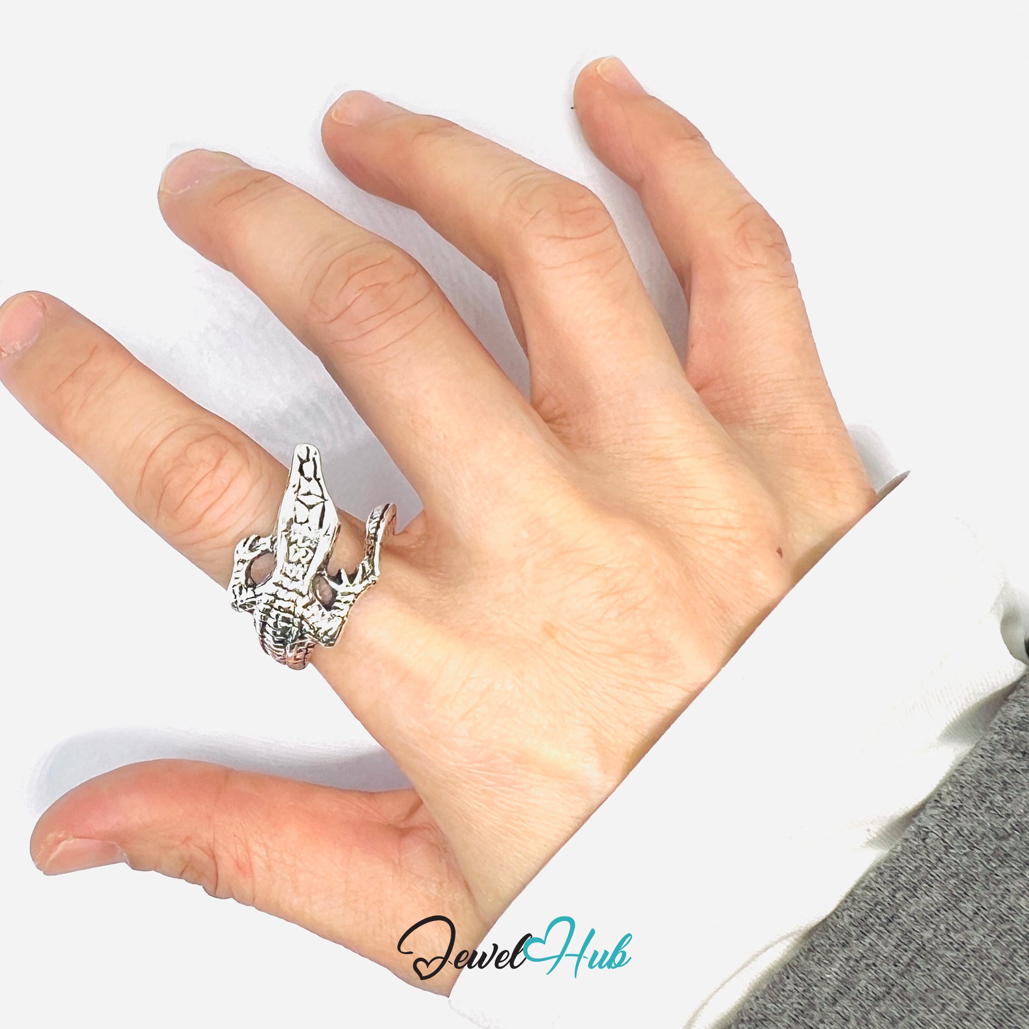 Zinc Alloy Silver‑Plated Punk Ring – Crocodile Skull Jaw Oversized Cuff