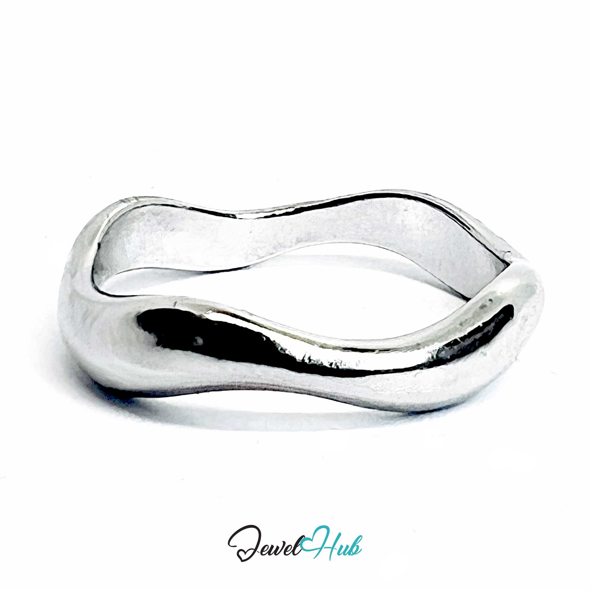 Silver-Plated Wave Zinc Alloy Ring – Asymmetrical Band