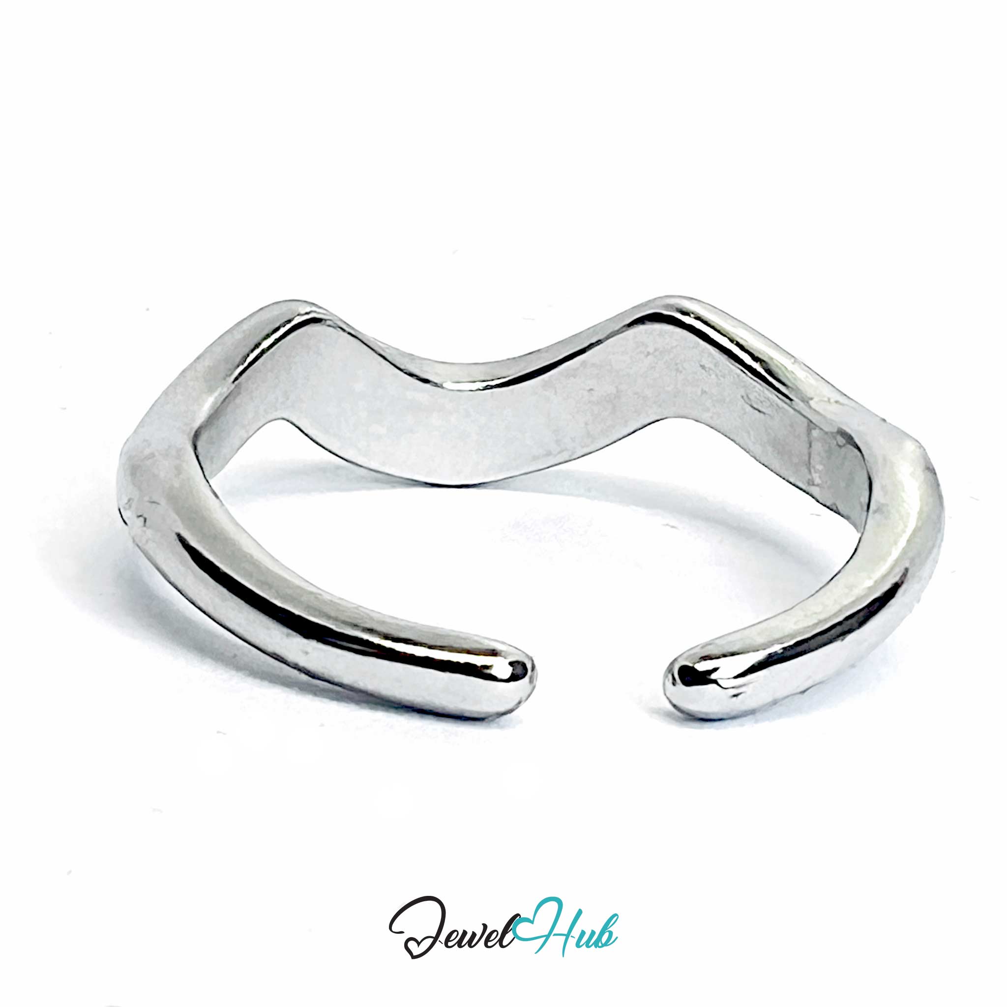Silver-Plated Chevron Wave Zinc Alloy Ring – Open Band