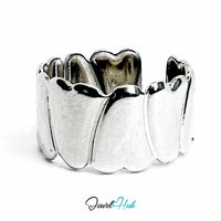 Silver-Plated Petal Scale Zinc Alloy Ring – A