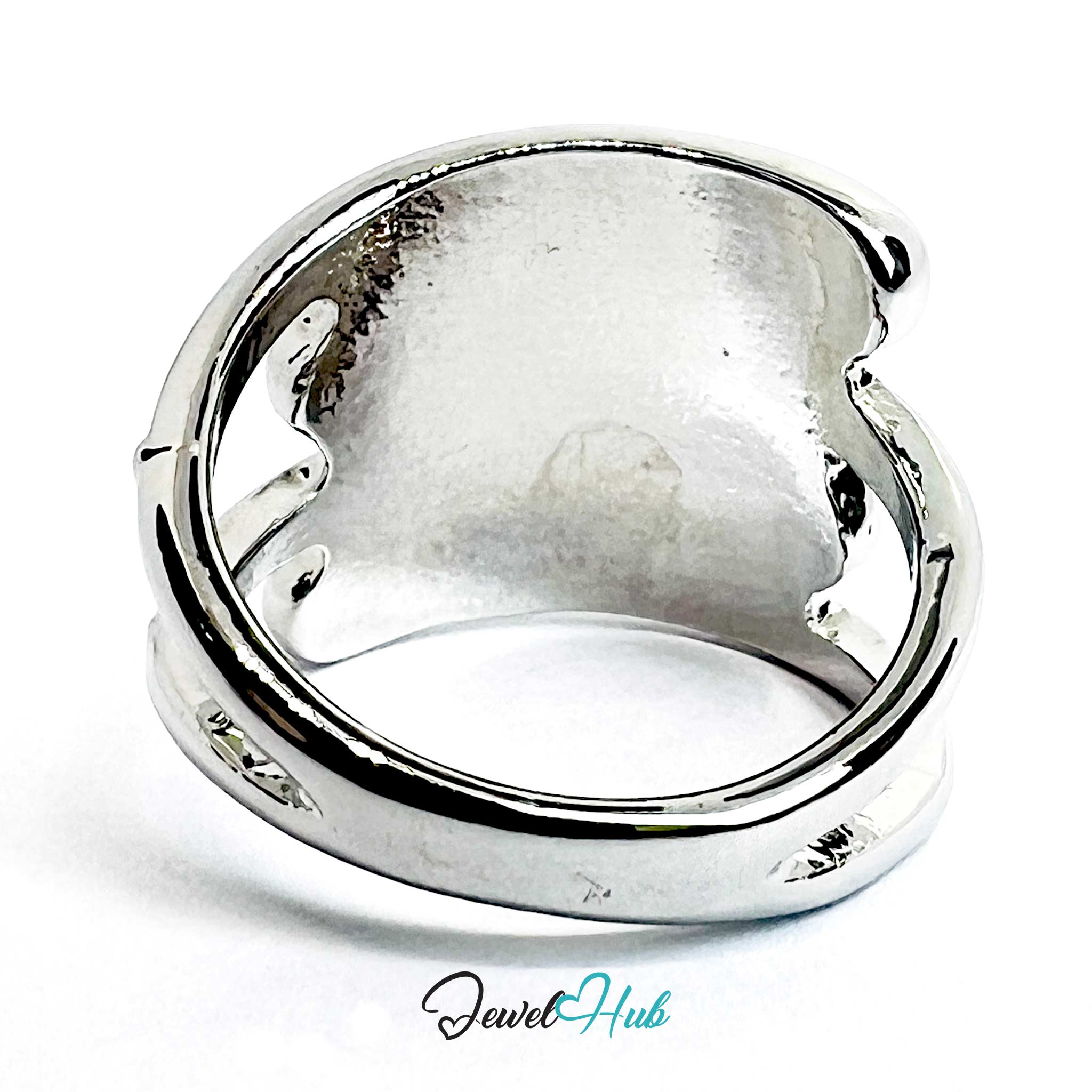 Silver-Plated Layered Band Zinc Alloy Ring – Sculptural Statement Design