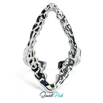 Silver-Plated Scalloped Marquise Zinc Alloy Ring – Sculptural Shine