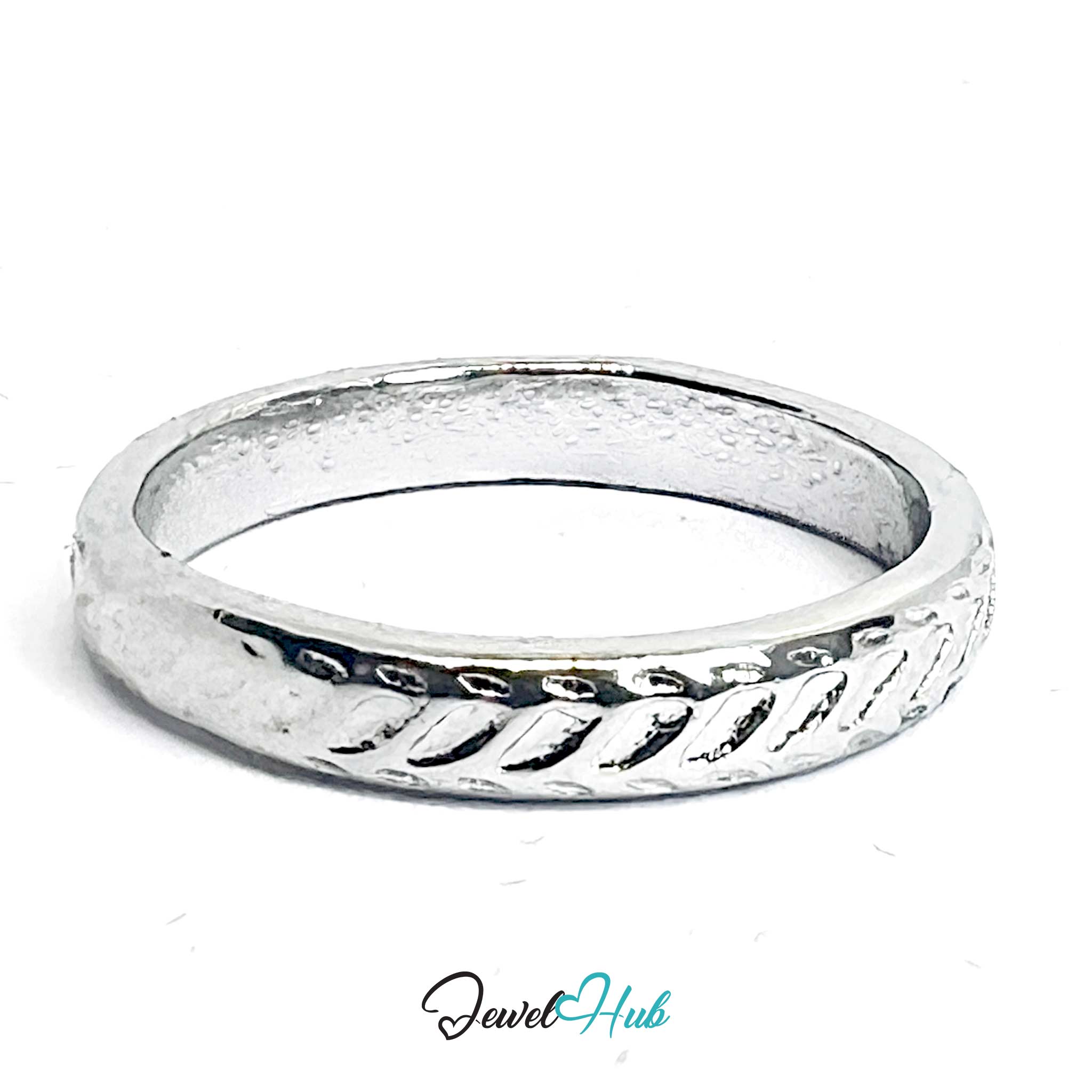 Silver-Tone Diagonal Carved Zinc Alloy Ring – Minimalist Size O Band
