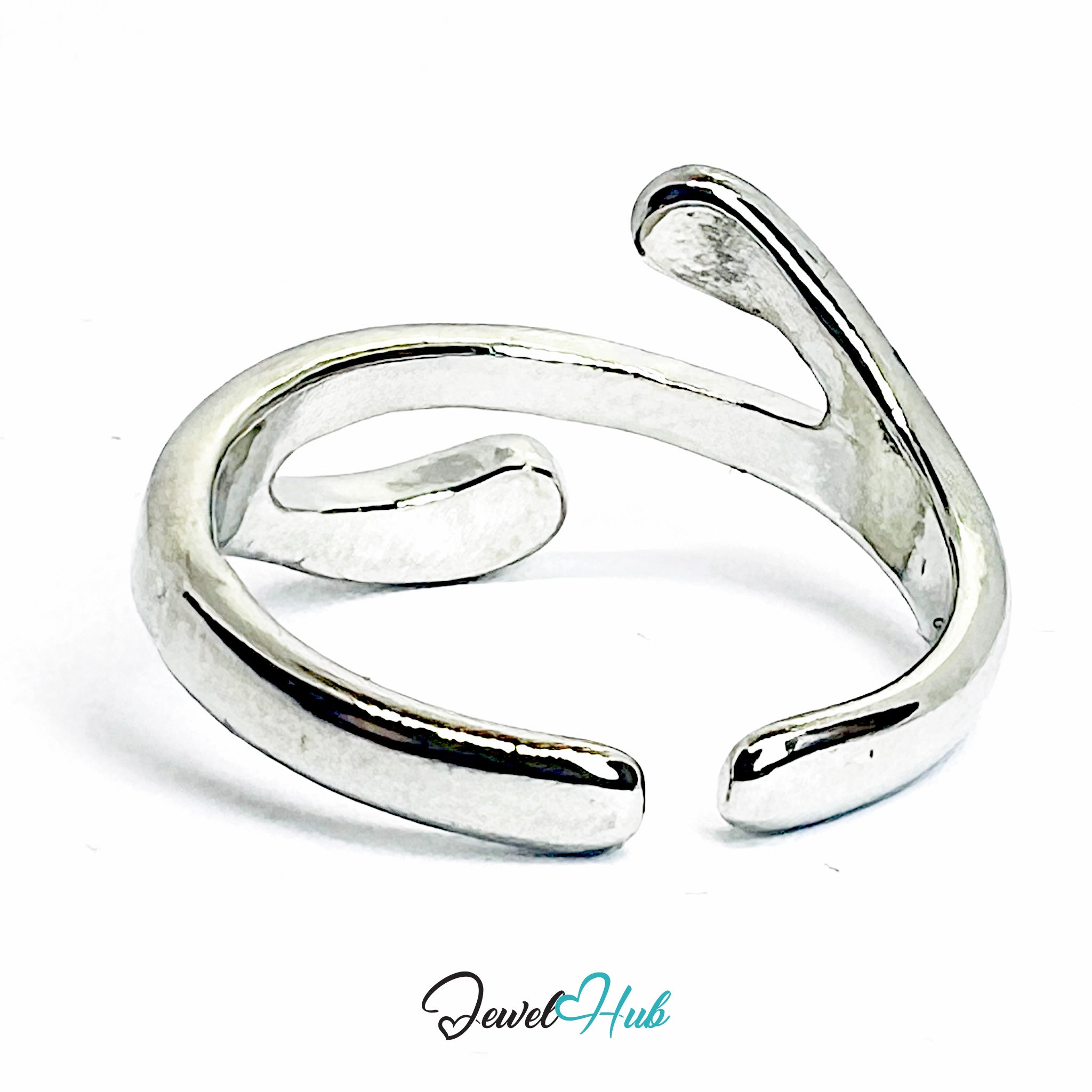 Silver-Plated Zinc Alloy Fluid Layered Ring – Sculptural Flow Design
