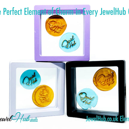 💫 Transparent Display Box — 7cm × 7cm · Floating Frame Design · Plastic Border · Charm Showcase CT