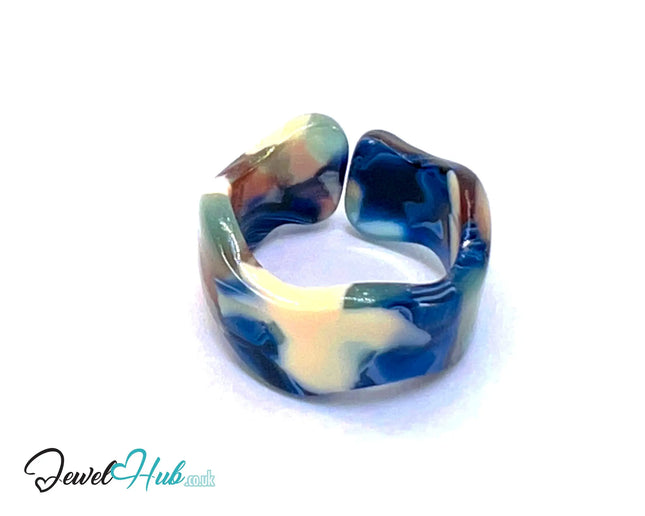🌍 Open-End Resin Ring – US O · US 7.5 · Riverstone · Handcrafted CT