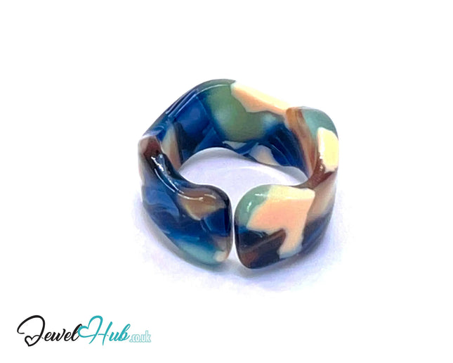 🌍 Open-End Resin Ring – US O · US 7.5 · Riverstone · Handcrafted CT