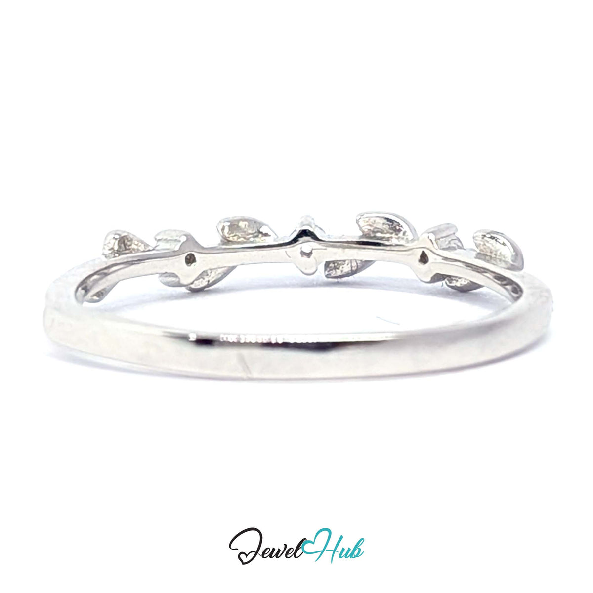 Leaf Vine Ring showing the open back of the adjustable band