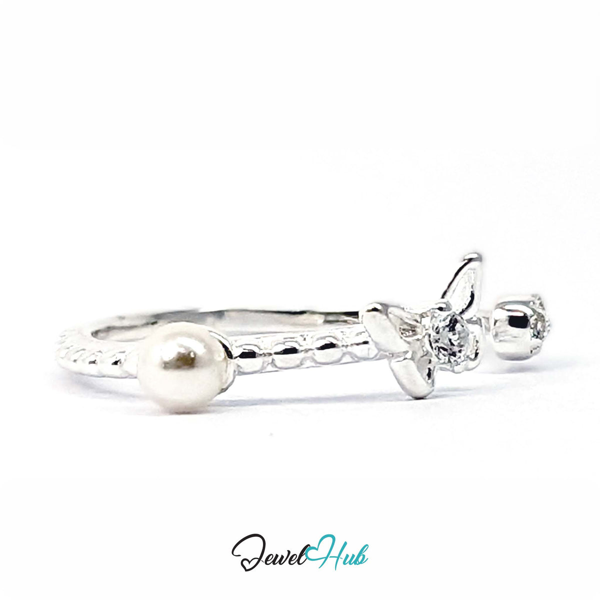 Three-quarter view of the 925 sterling silver butterfly ring and its beaded band - JewelHub
