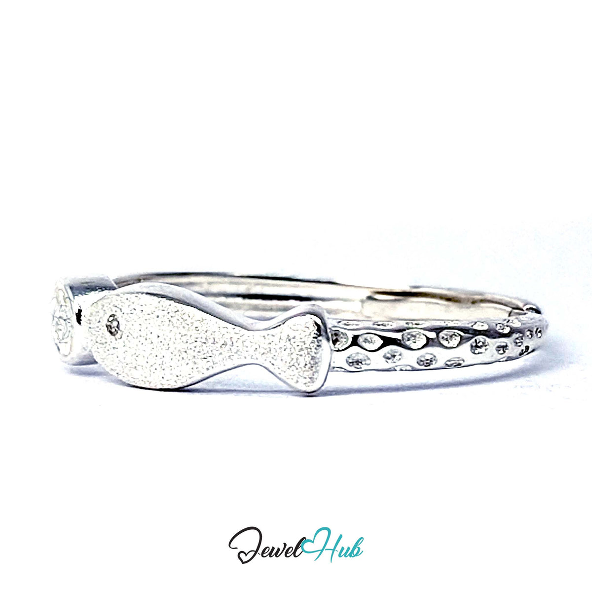 Side view of the matte fish and beaded shank on the 999 fine silver band - JewelHub