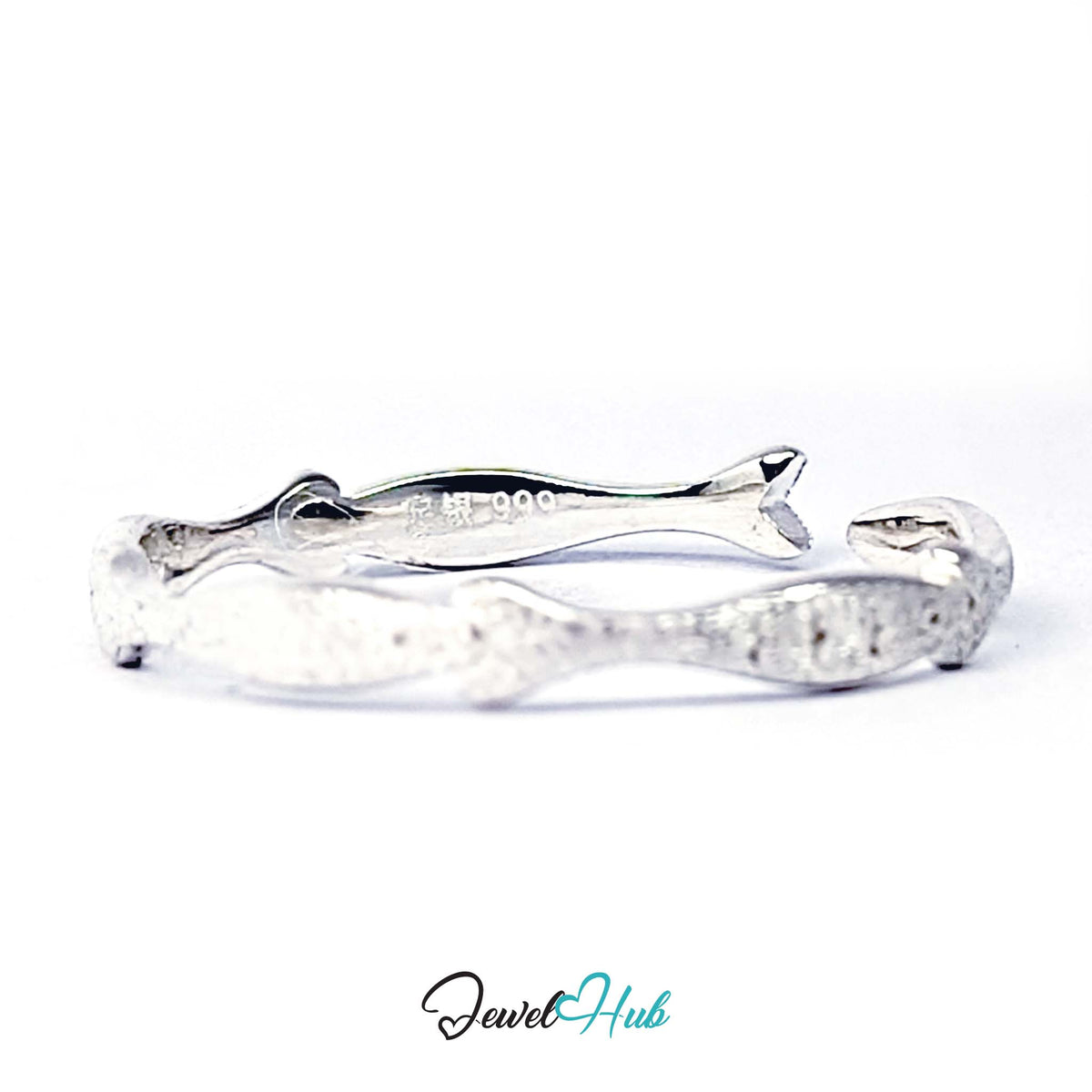Three-quarter view of the five fish ring in 999 fine silver - JewelHub