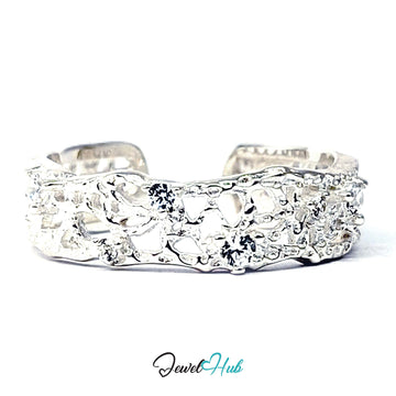925 sterling silver openwork ring, 5.4mm wide, set with six zirconia - JewelHub