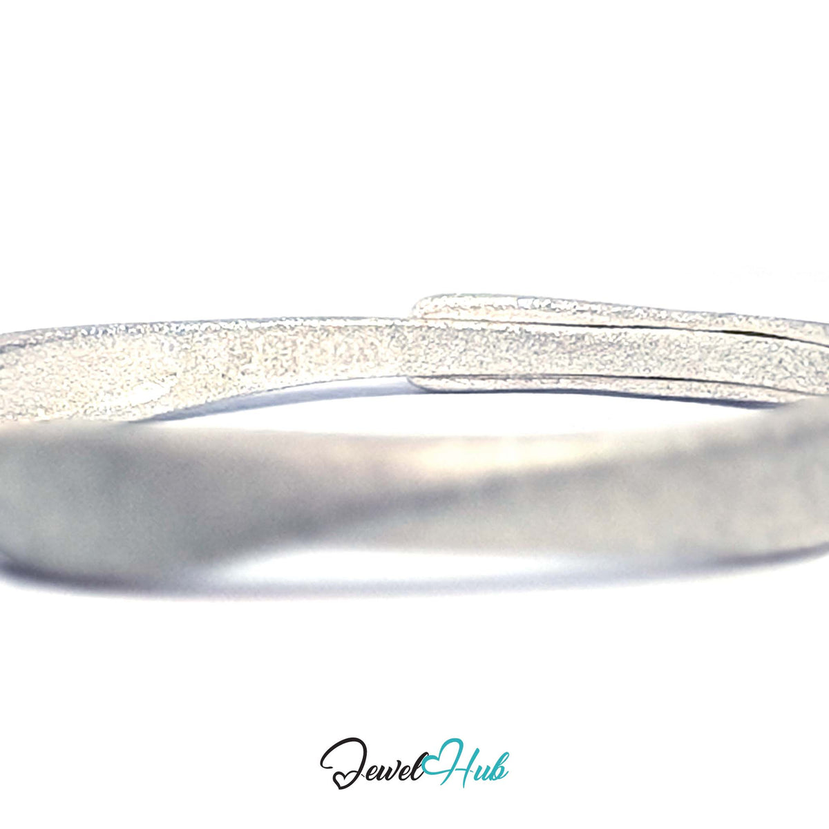 Close view of the band with the 足銀 999 fine silver stamp inside - JewelHub