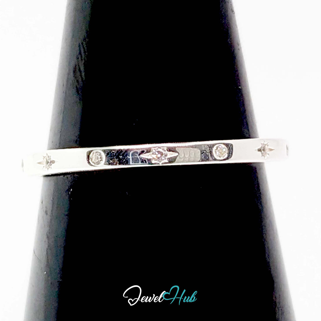 925 sterling silver starburst ring set right around with thirteen zirconia - JewelHub