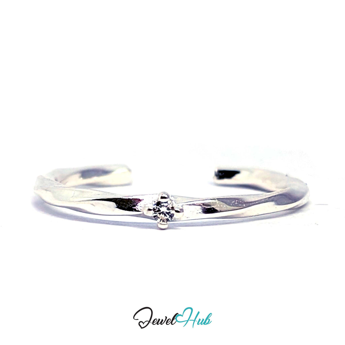 Side view of the slim twisted band with the zirconia set at the front - JewelHub