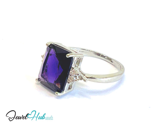 925 Sterling Silver Rectangular Lab-created Amethyst (2.95-carat) Ring | UK T US 10 | Accent Stones
