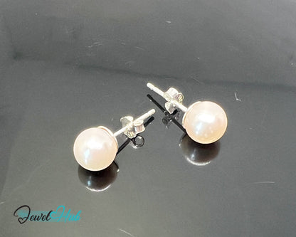 S925 Sterling Silver 7mm Pearl Earrings – Affordable Luxury & Timeless Craftsmanship