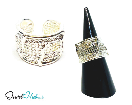 925 Silver Ring (Hallmarked) Woven Crest · UK O-P-Q · US 7.5–8.5 · 6.04g