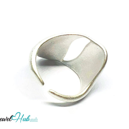 925 Silver Ring (Hallmarked) Matte Asymmetrical Band · UK N-O-P · US 7–8.5 · 5.54g CA