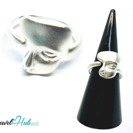 925 Silver Ring (Hallmarked) Abstract Face · UK M-N-O · US 6.5–8 · 3.68g CA