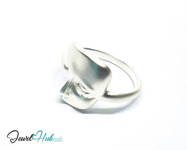 925 Silver Ring (Hallmarked) Abstract Face · UK M-N-O · US 6.5–8 · 3.68g CA