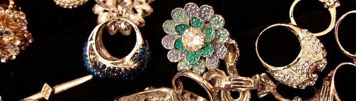 <h1>Cross-Cultural Jewelry Legacy</h1>