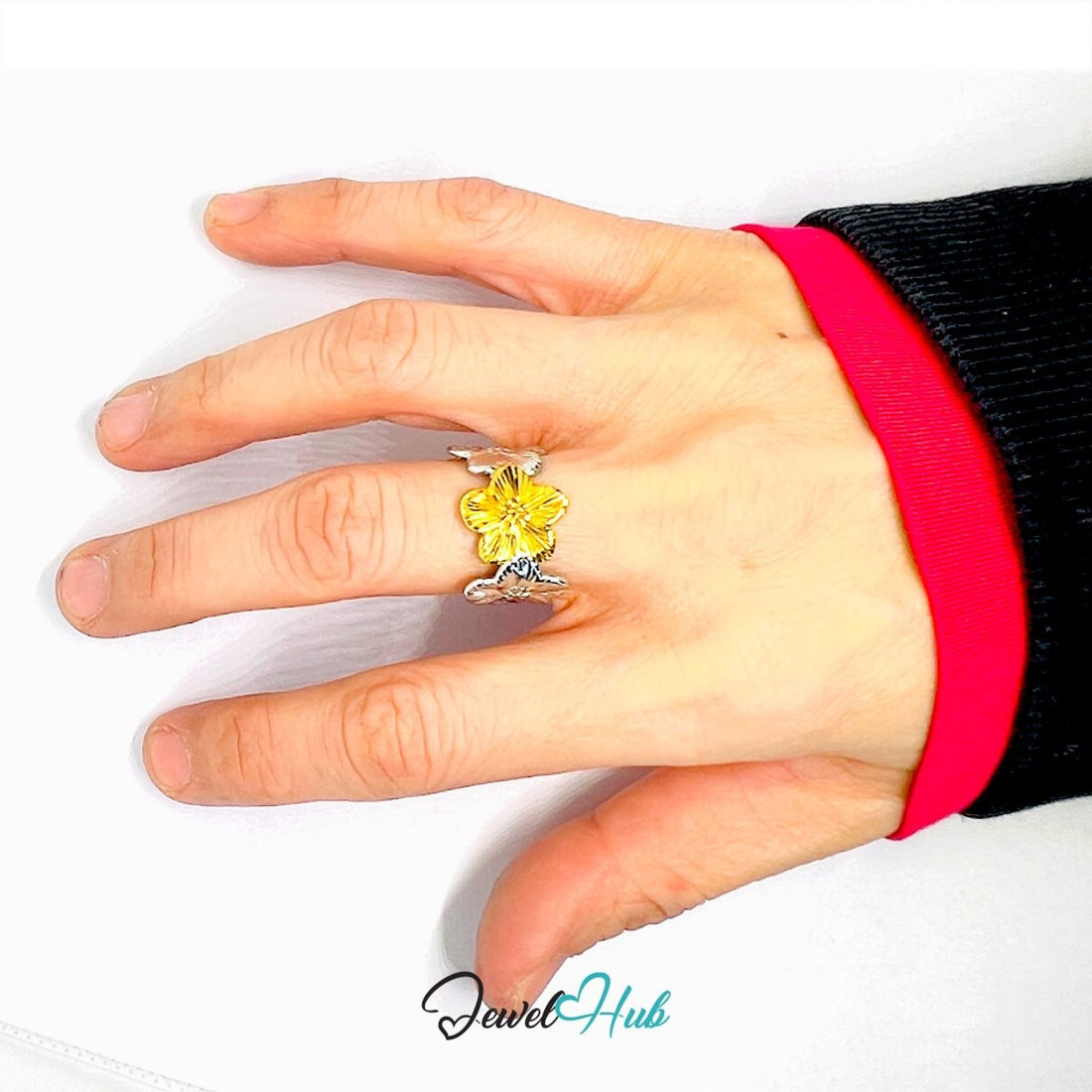 DuoTone Daisy Ring · Stainless Steel · Adjustable MNOPQ · Gold & Silver Band - JewelHub.co.uk