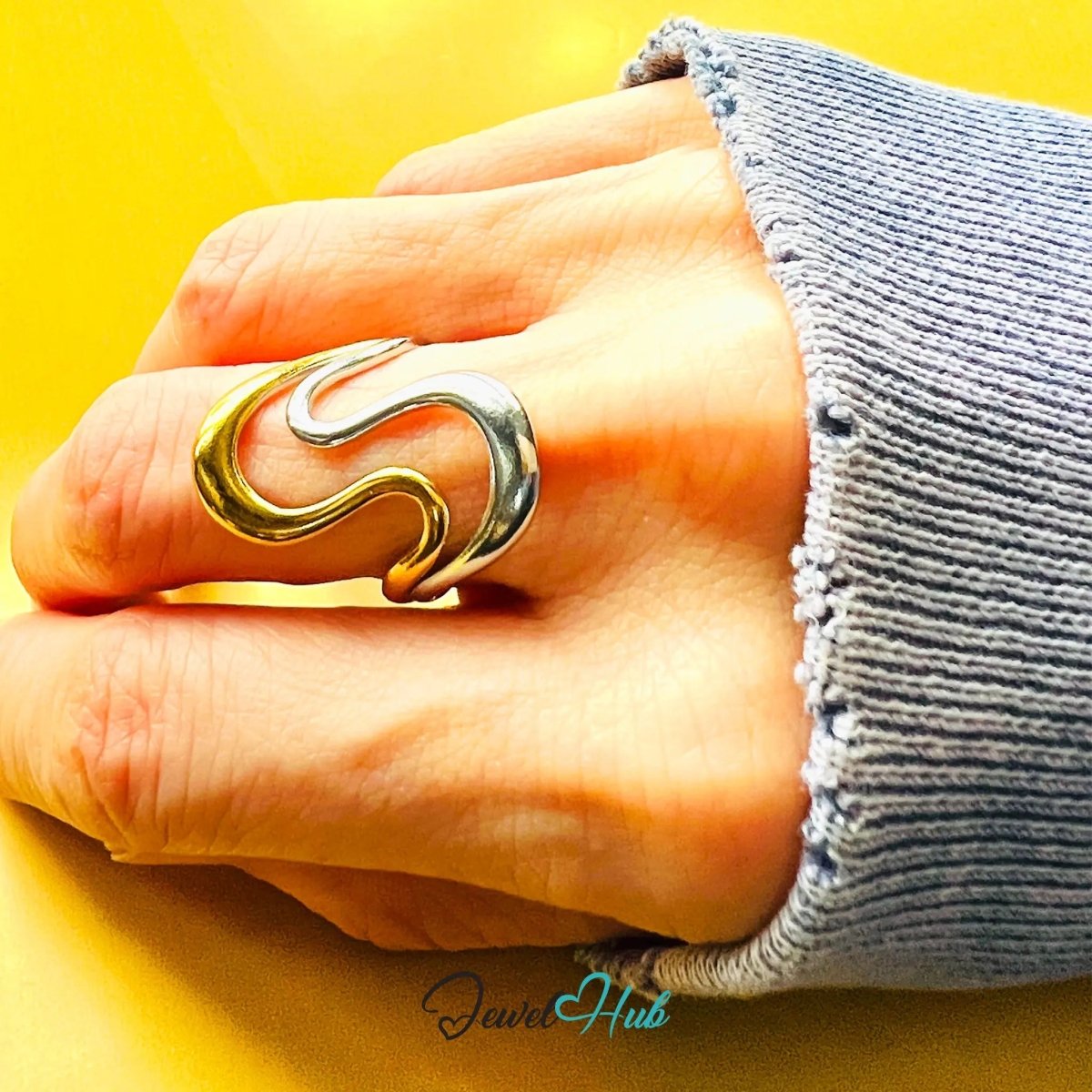 DuoTone Fluid WaveStack Ring · Stainless Steel · Adjustable OPQ · Everyday Elegance - JewelHub.co.uk