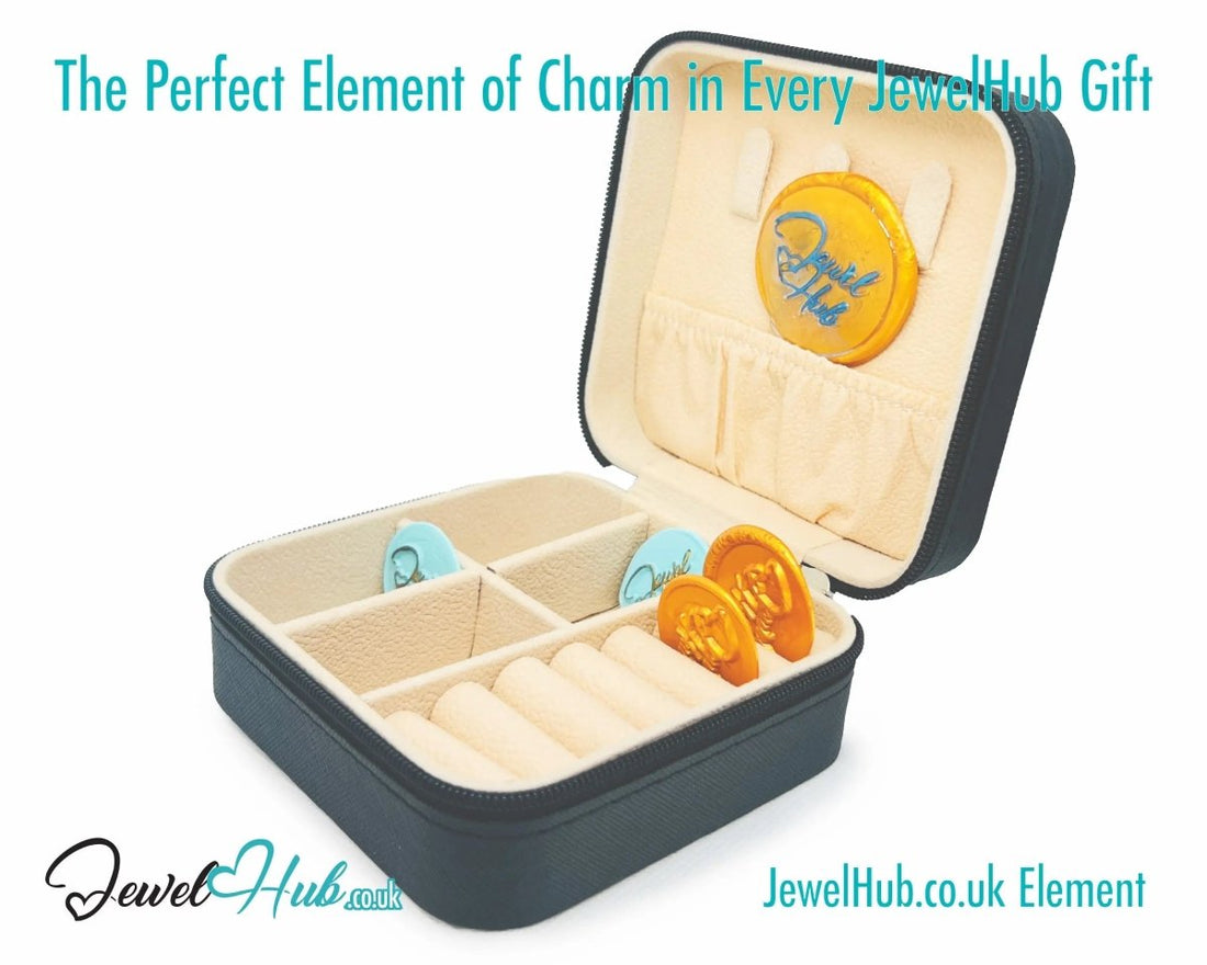 Faux Leather Jewelry Box 🖤 Black with Velvet Interior · Compact Design · Zipper Closure - JewelHub.co.uk