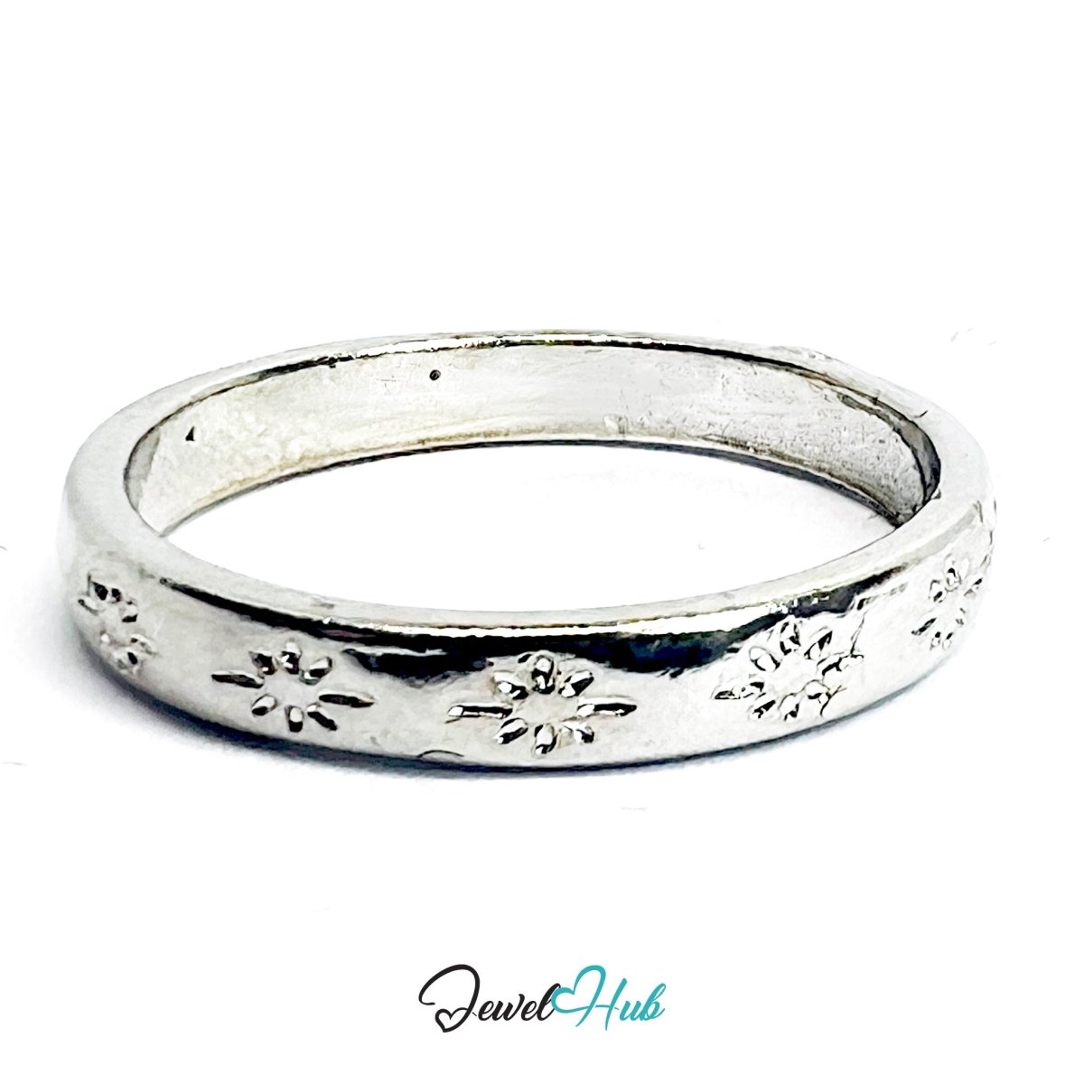 Floral Engraved Band Ring | Silver‑Tone Zinc Alloy Botanical Design - JewelHub.co.uk