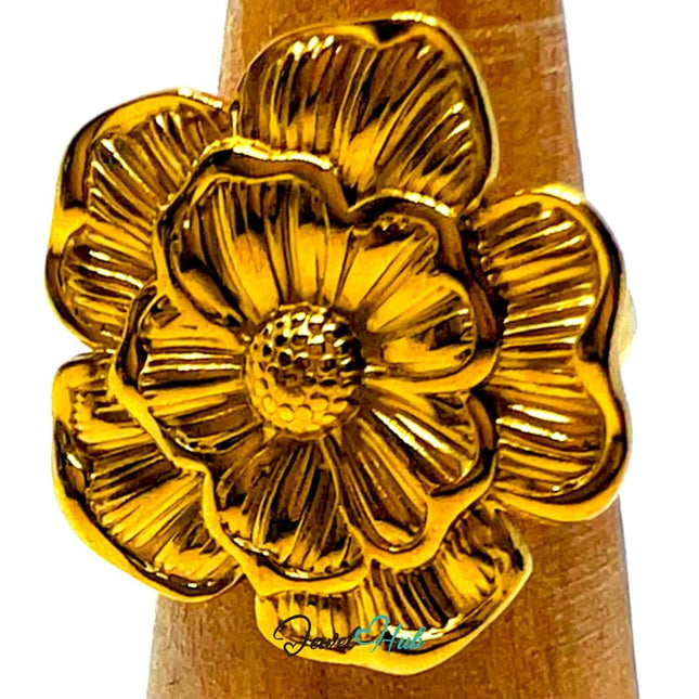 Gold Plated Ring 🌸 Bloomform Flower · Zinc Alloy · UK P · US 8 · Bold Botanical Statement - JewelHub.co.uk