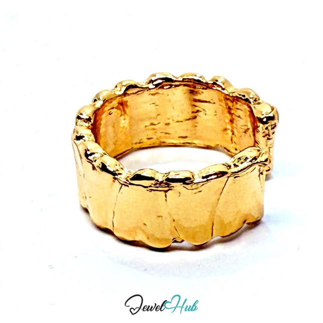 Gold - Plated Zinc Alloy Ring – Scalloped Texture Band, Gift for Teenagers & Trend - Driven Jewellery Lovers - JewelHub.co.uk