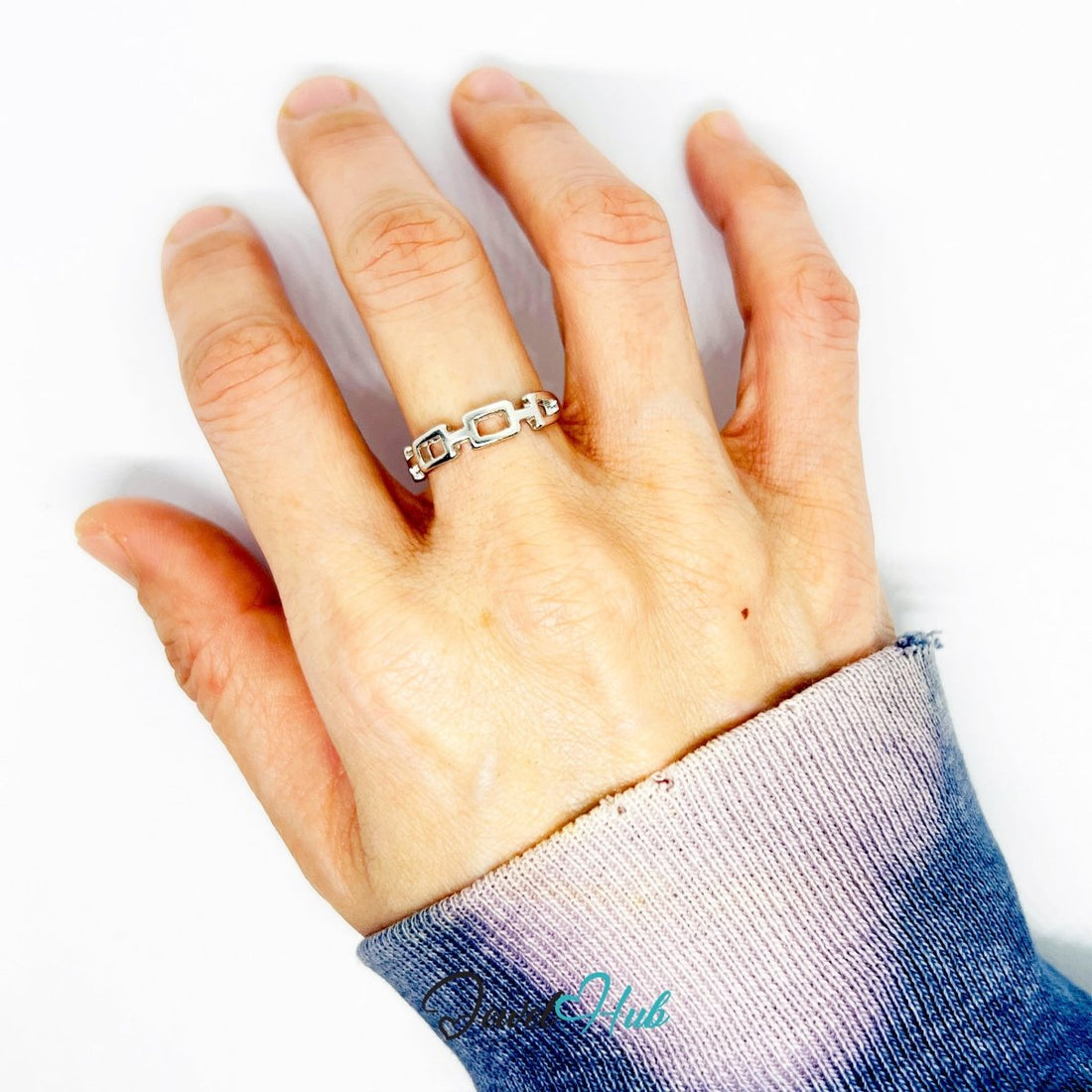 Link Cutout Ring | Silver‑Tone Zinc Alloy Minimalist Band - JewelHub.co.uk