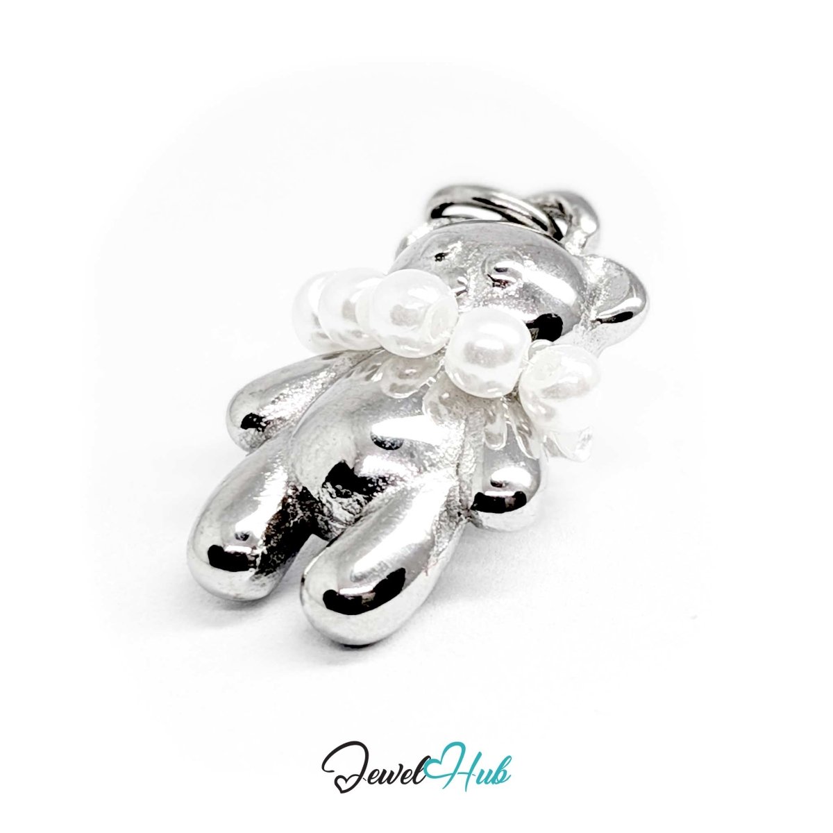 Close-up of the pearl collar and bear face on the silver stainless steel charm - JewelHub