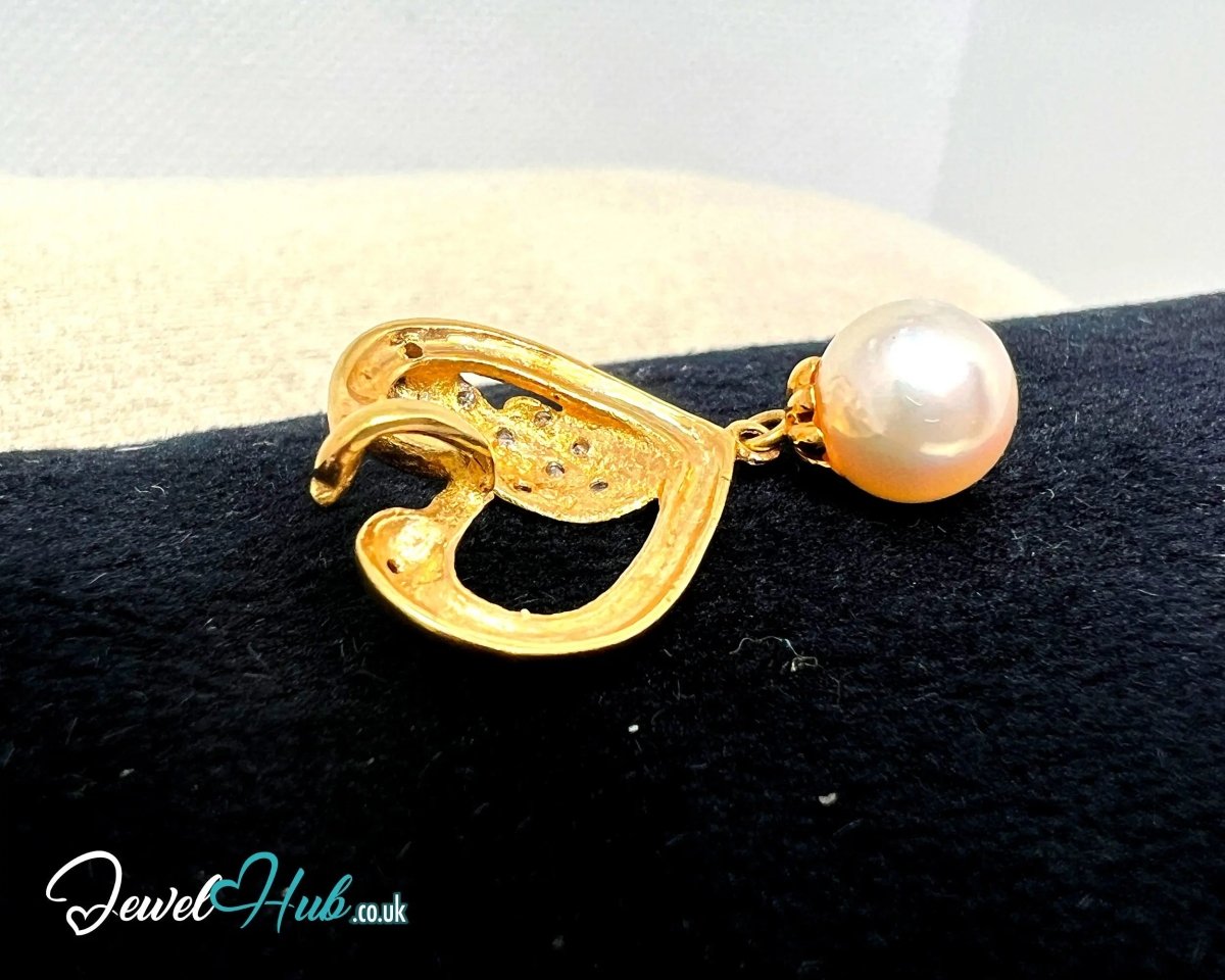 Pearl & Diamond Pendant in 14K Gold (Heartleaf Edition) - JewelHub.co.uk
