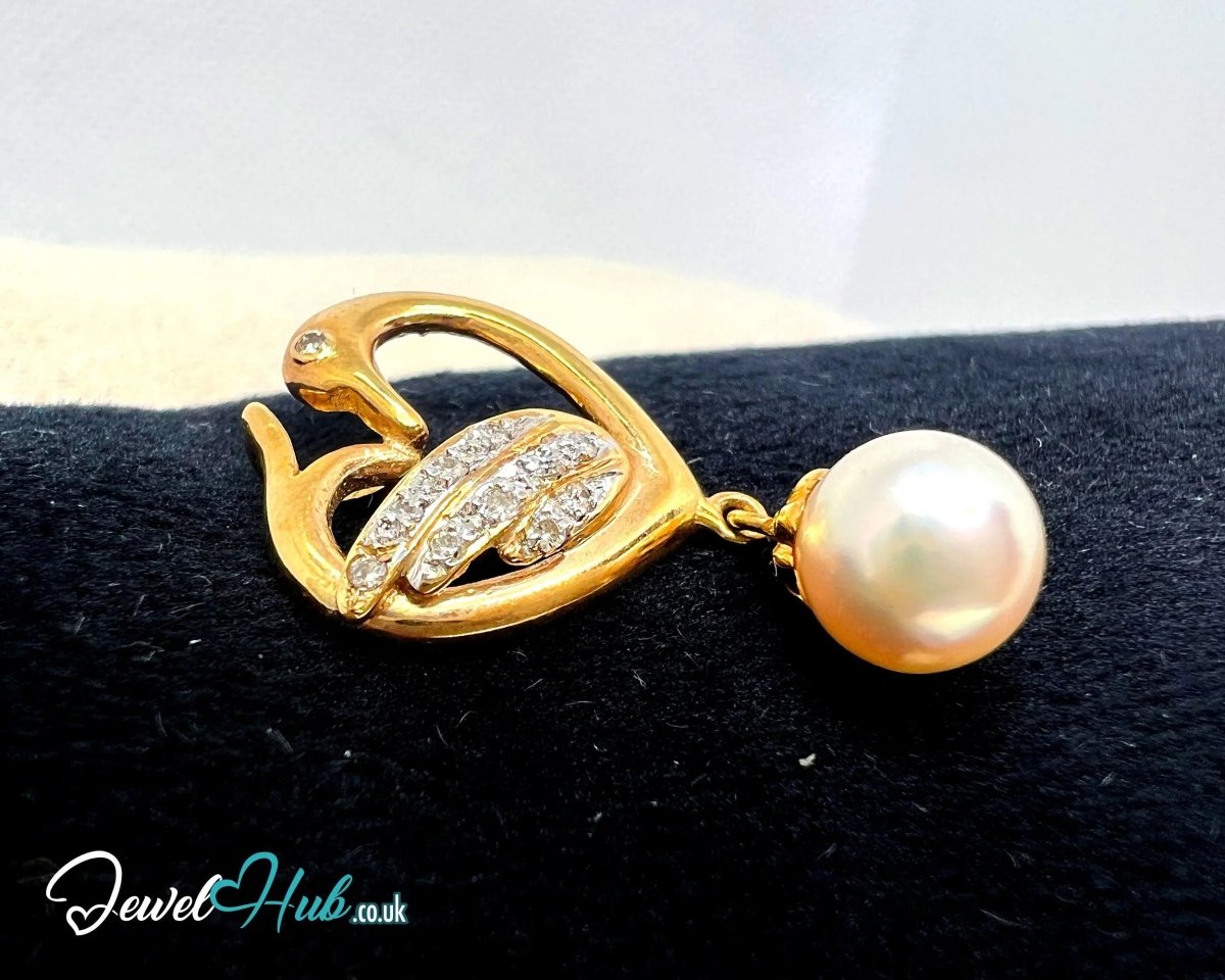 Pearl & Diamond Pendant in 14K Gold (Heartleaf Edition) - JewelHub.co.uk