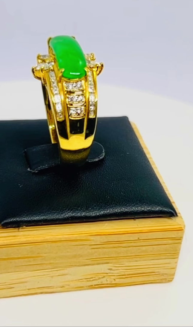 18K Gold Diamond Jade Ring · 2.15ct Oval Jade · 0.32ct Diamonds · UK N · US 6.75 · Luxe Elongated Ban