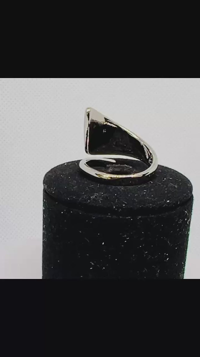 925 Silver Ring (Hallmarked) Sculptural Wrap · UK N-O-P · US 7–8 · 4.56g