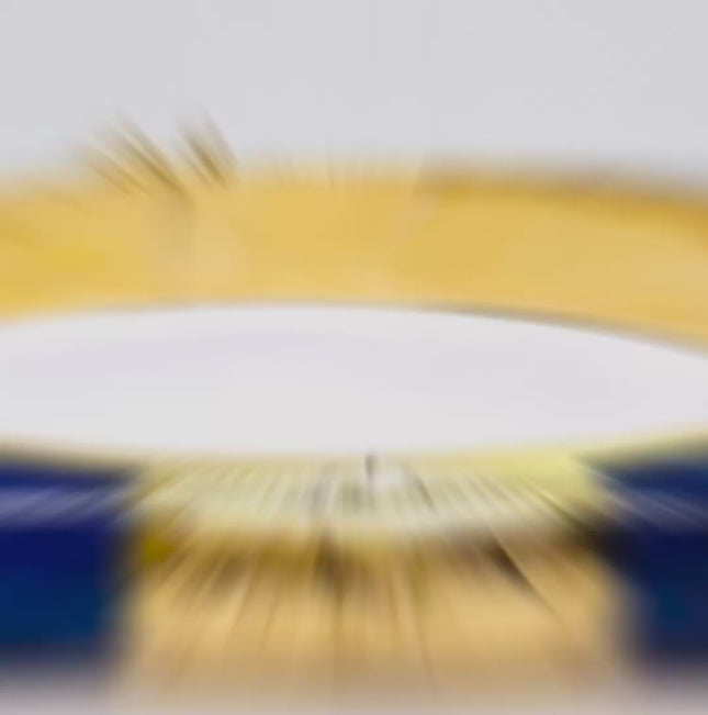 14K Gold Lapis Bangle – Sculptural Corner Design | 20.15g | 7.3mm Lapis | 5.5cm Inner Diameter | Artisan Statement Jewellery