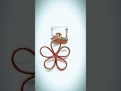 FortunaLink™ Wire Petal Bloom Charms #jewelhubcouk #finejewellery