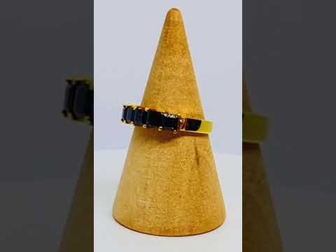 18k Gold Sapphire Geometric Row Ring #jewelhubcouk #finejewellery