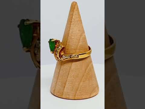 14k Gold Emerald & Diamond Ring | Crossover Sparkle Band Elegance #jewelhubcouk #finejewellery