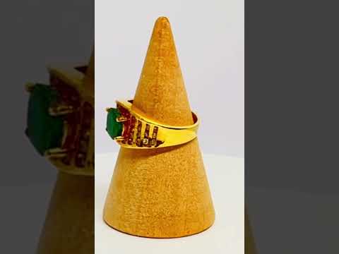 18K Gold Emerald Diamond Ring · 0.66ct Oval Emerald · 0.62ct Diamonds · UK N · US 7 · Luxe Halo Crest